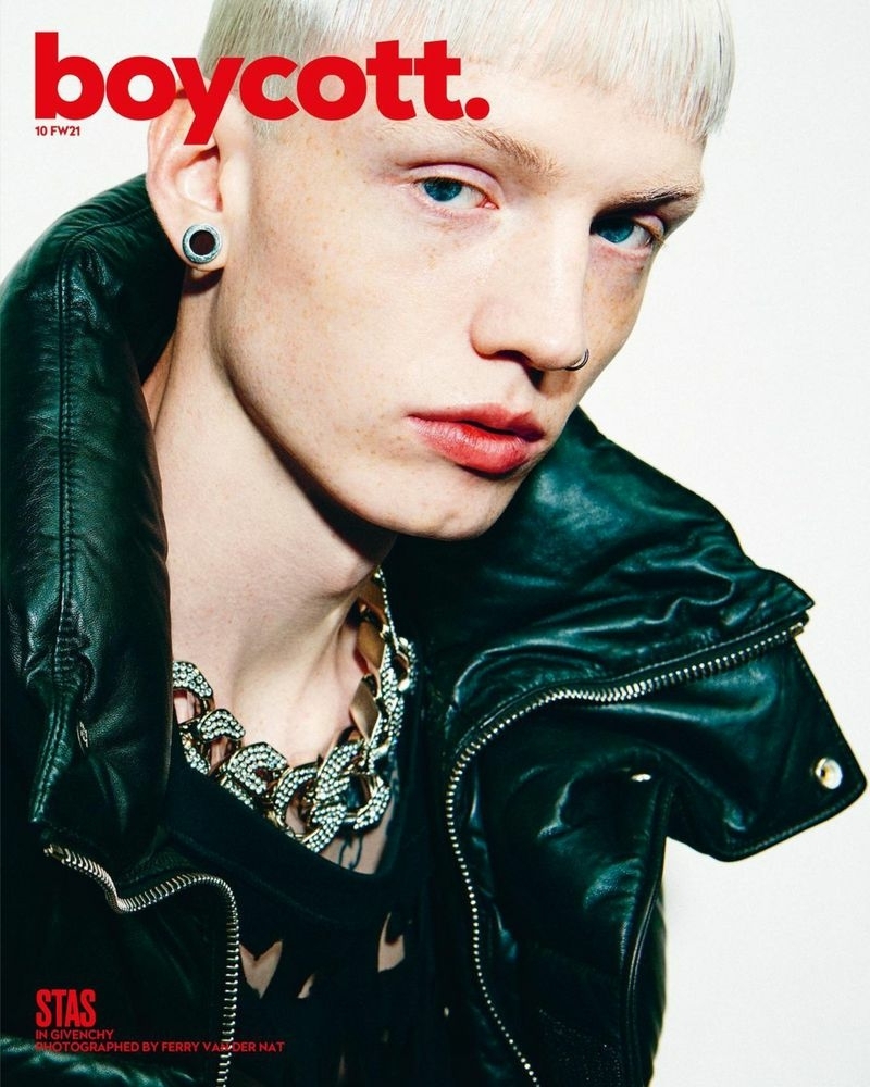 BOYCOTT MAGAZINE - Ferry van der Nat - Photographer in Fashion